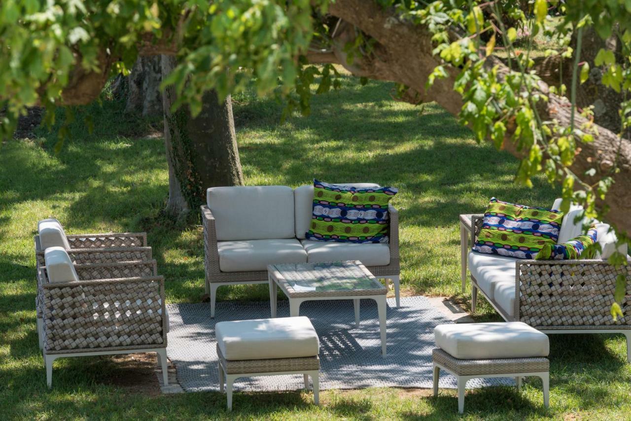 Domaine De Fontbelle Bed & Breakfast Гравзон Екстериор снимка